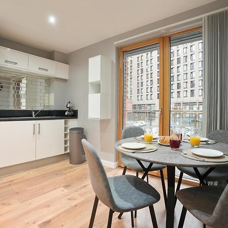Stylish Modern Home In Sheffield Buitenkant foto